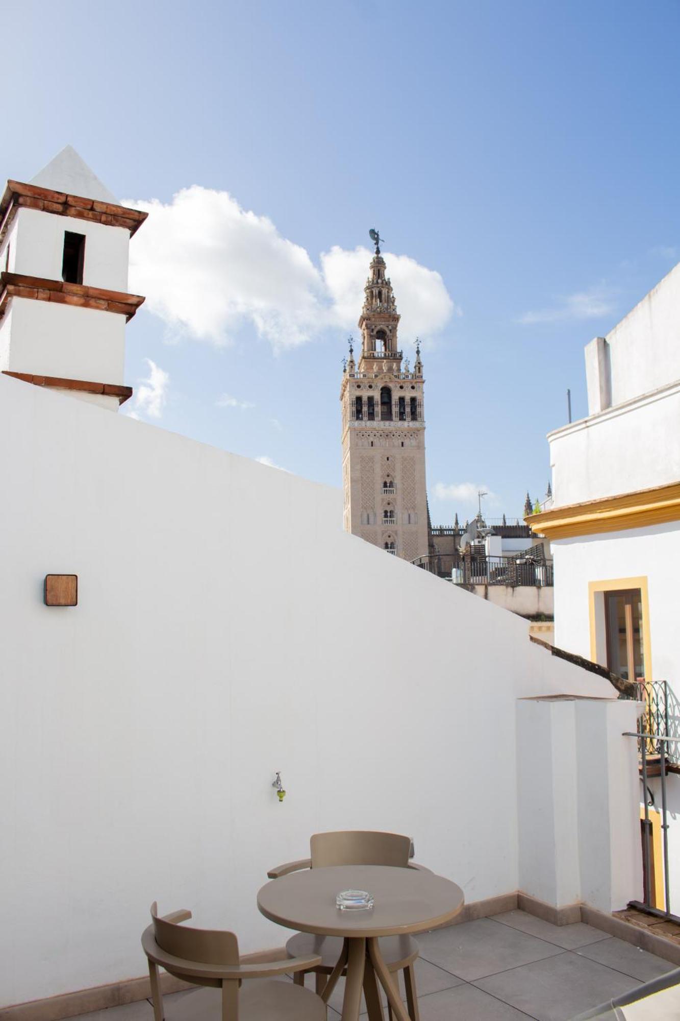 Welldone Cathedral Apartment Seville Exterior photo